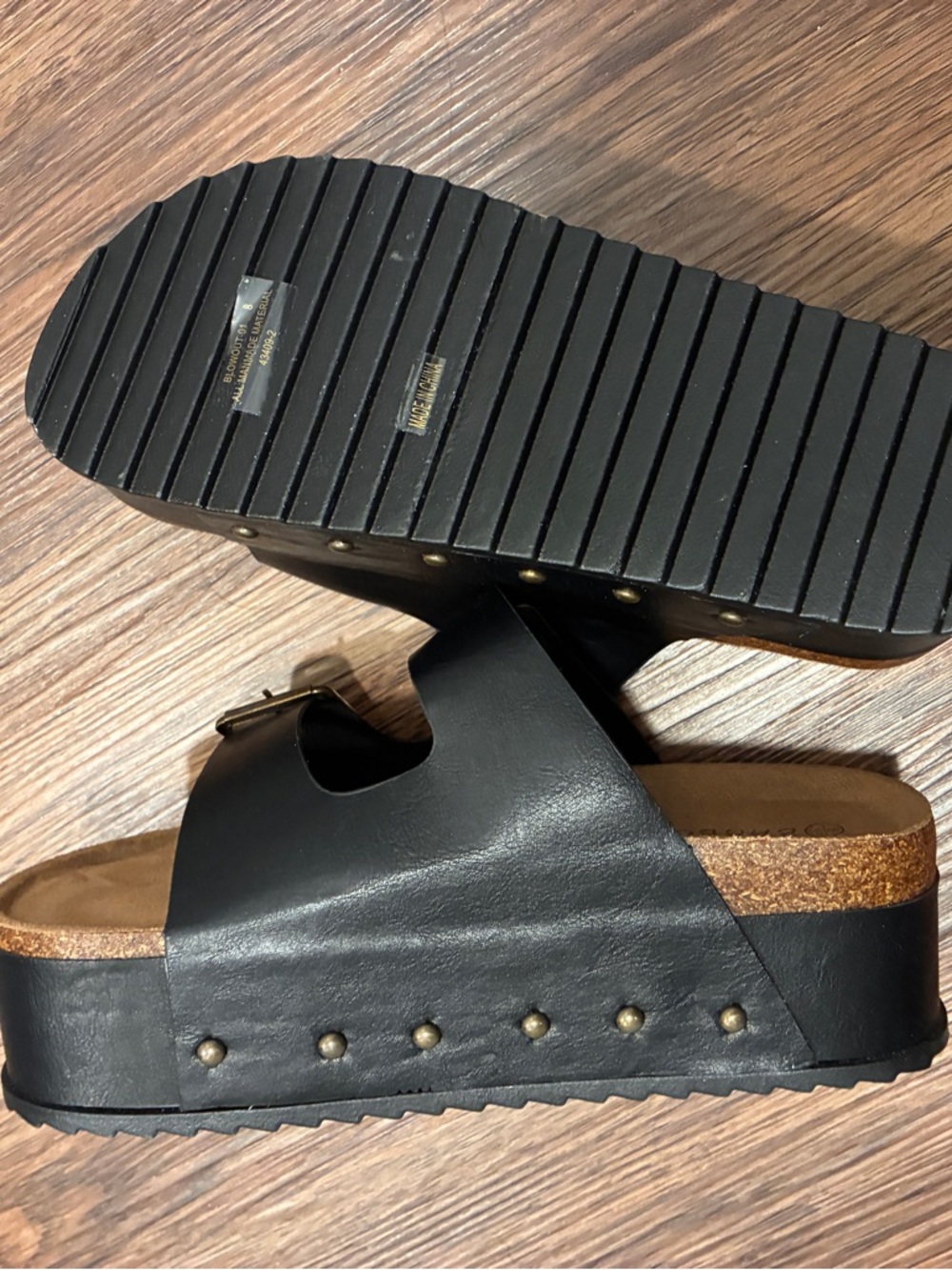 Black Double Buckle Platform Sandal - Picture 4 of 6